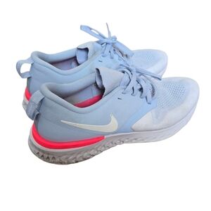 Nike Blue and Pink Athletic Shoes with Mesh Upper Size 8.5 Flyknit Odyssey
